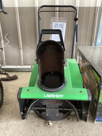 USED Lawn Boy Snow Thrower